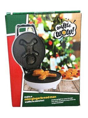 New Waffle Wow Gingerbread Man Mini Waffle Maker Holiday Christmas Non-Stick 4"